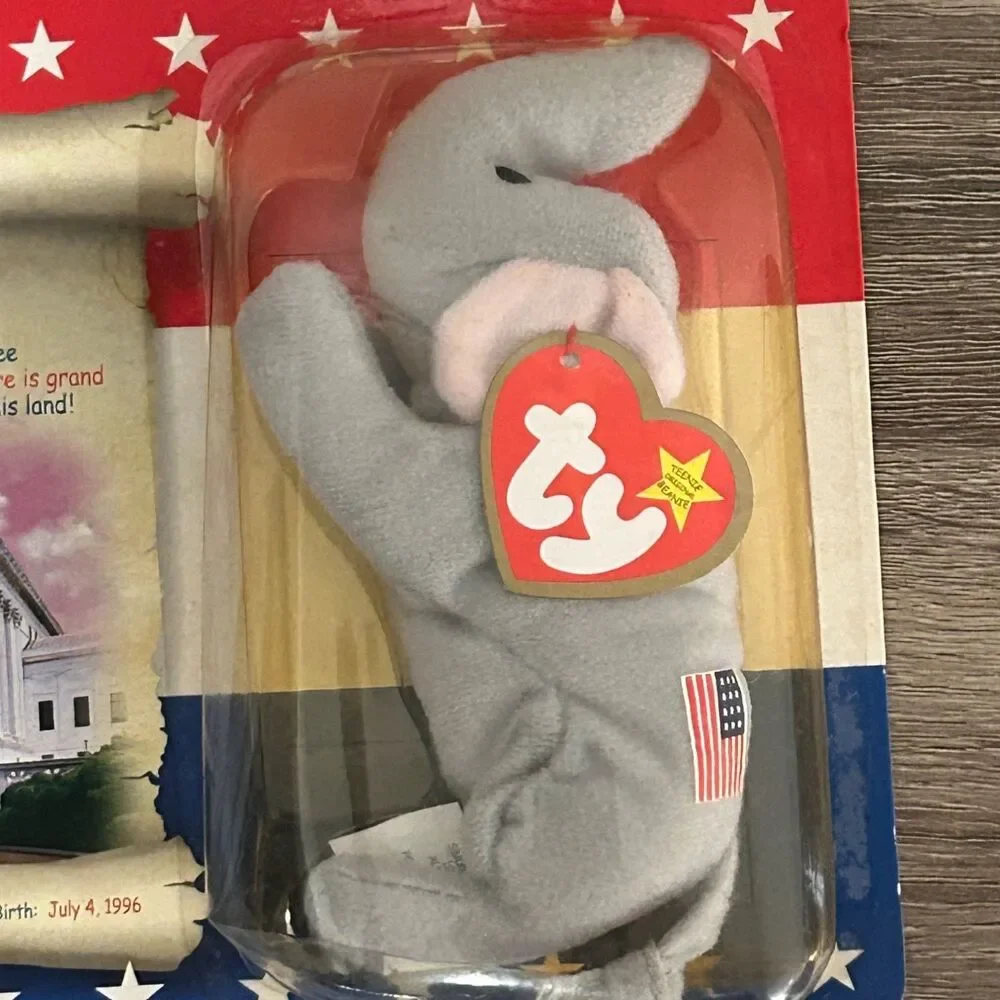 Ty Righty the Elephant Teenie Beanie Baby 5 in Gray Polyester Fiber NWT